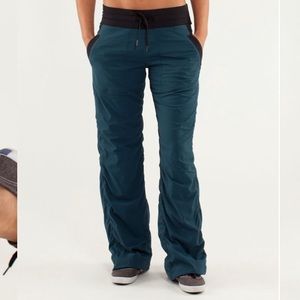 Lululemon Studio Pant II *Liner